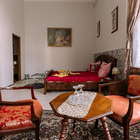 Meller-Kastely Villa Csurgo Buitenkant foto